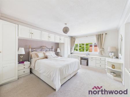 4 bedroom Detached house for sale in Jessop Way, Haslington, Crewe, CW1