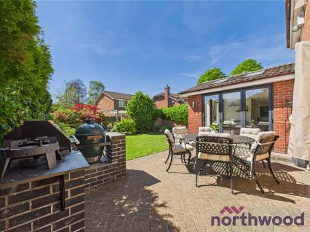 4 bedroom Detached house for sale in Jessop Way, Haslington, Crewe, CW1