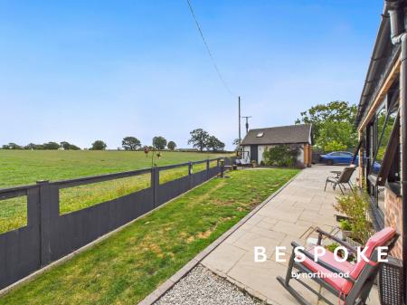 3 bedroom Semi-detached house for sale in Jubilee Villas, Sandbach, CW11