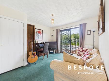 1 bedroom Flat for sale in Kingsley Court, Elworth, Sandbach, CW11