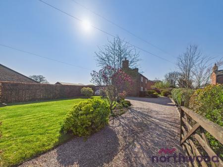 4 bedroom Detached house for sale in Manor Road, Sandbach, CW11