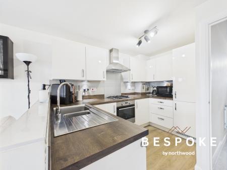 3 bedroom Town house for sale in Meadow Brown Place, Sandbach, CW11