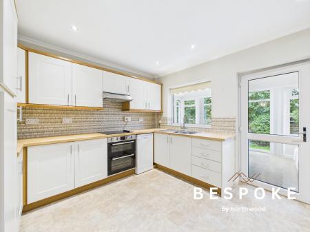 2 bedroom Detached bungalow for sale in Middlewich Road, Sandbach, CW11