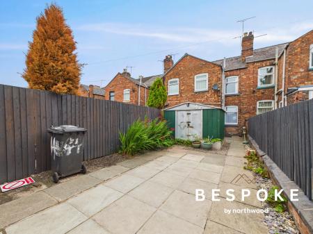 2 bedroom Terraced House for sale in Middlewich Street, Crewe, CW1