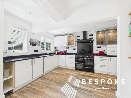 4 bedroom Detached house for sale in Nesfield Court, Sandbach, CW11