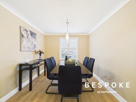 5 bedroom Detached house for sale in Pennymoor Drive, Middlewich, CW10