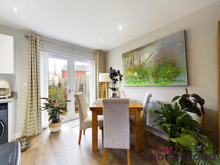 2 bedroom Semi-detached house for sale in Weddell Road, Middlewich, CW10