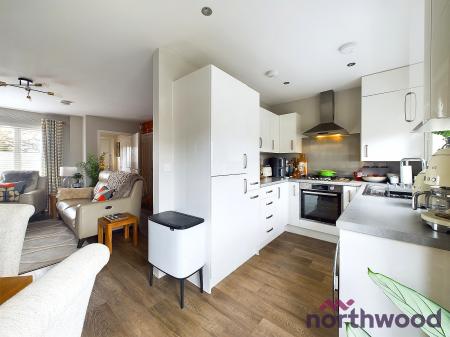 2 bedroom Semi-detached house for sale in Weddell Road, Middlewich, CW10