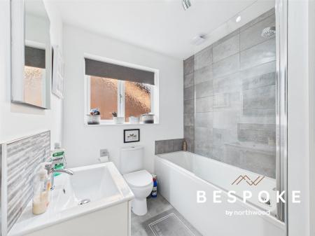 4 bedroom Detached house for sale in Adlington Drive, Sandbach, CW11