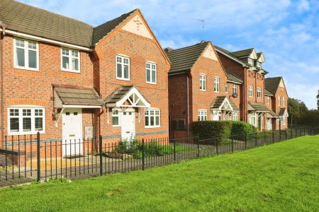 Redwood Drive, Grosvenor Park, Crewe, CW1