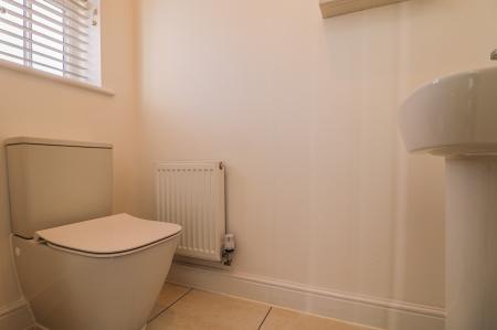 3 bedroom Semi-detached house to let in Clive Road, Crewe, CW1