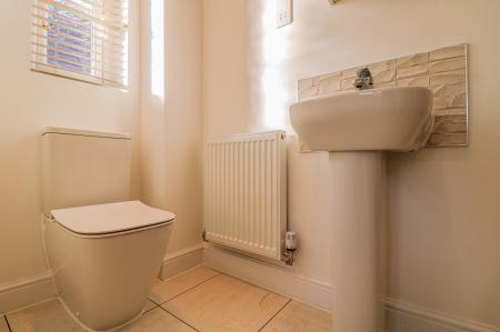 3 bedroom Semi-detached house to let in Clive Road, Crewe, CW1