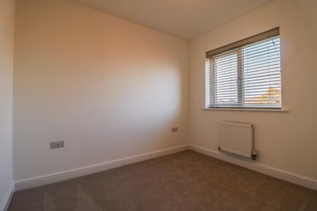 3 bedroom Semi-detached house to let in Clive Road, Crewe, CW1