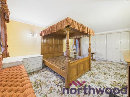 3 bedroom Farm House to let in Spen Moss, Smallwood, CW11