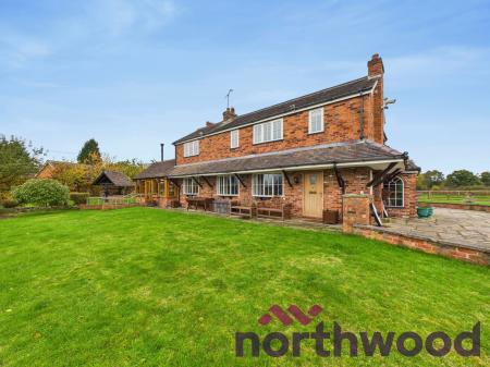 3 bedroom Farm House to let in Spen Moss, Smallwood, CW11