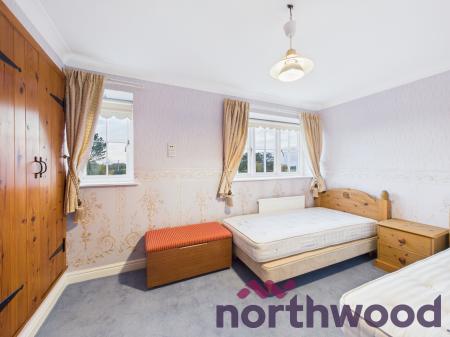 3 bedroom Farm House to let in Spen Moss, Smallwood, CW11