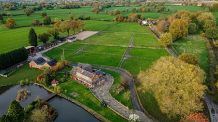 3 bedroom Farm House to let in Spen Moss, Smallwood, CW11