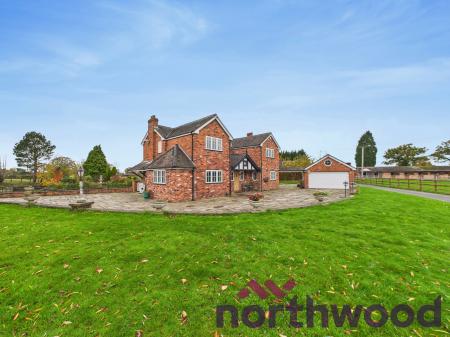 3 bedroom Farm House to let in Spen Moss, Smallwood, CW11