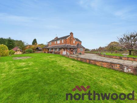 3 bedroom Farm House to let in Spen Moss, Smallwood, CW11