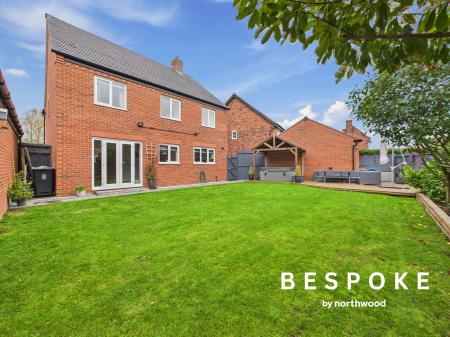 5 bedroom Detached house for sale in Kidsgrove Close, Sandbach, CW11