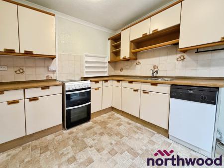 2 bedroom Bungalow to let in Dane Close, Sandbach, CW11