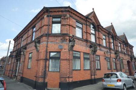 1 bedroom Flat to let in Elworth Court, Elworth, Sandbach, CW11