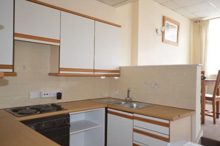 1 bedroom Flat to let in Elworth Court, Elworth, Sandbach, CW11