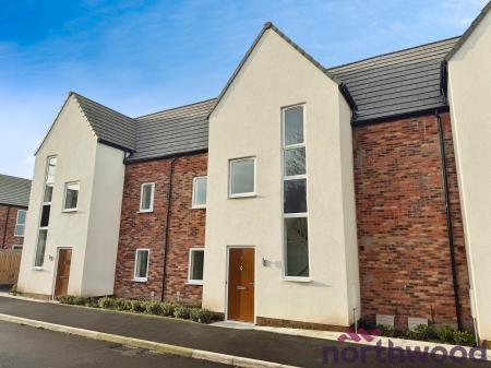 3 bedroom Town house to let in The Appleton - Frank Cliffe Way, Middlewich, CW10