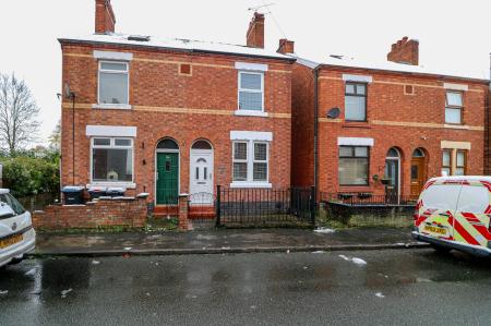 2 bedroom Semi-detached house to let in Dingle Lane, Winsford, CW7