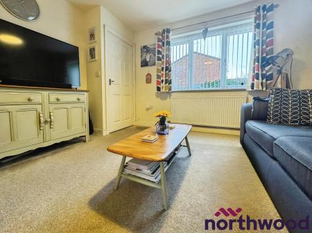 2 bedroom Semi-detached house to let in Skeath Close, Sandbach, CW11