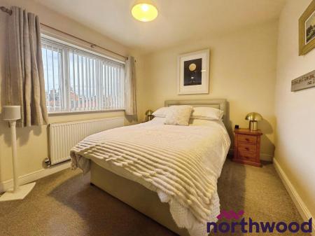 2 bedroom Semi-detached house to let in Skeath Close, Sandbach, CW11