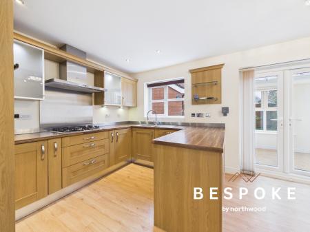 4 bedroom Detached house for sale in Mill Pool Way, Sandbach, CW11