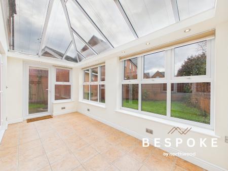 4 bedroom Detached house for sale in Mill Pool Way, Sandbach, CW11
