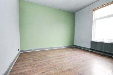 2 bedroom Terraced House for sale in LLoyd Street, page hall, Sheffield, S4