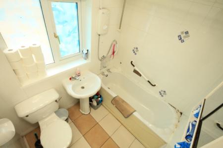 3 bedroom Semi-detached house for sale in Manor Park Road, Sheffield, S2