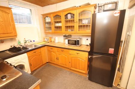 3 bedroom Terraced House to let in Abbeydale Road, Nether Edge, Sheffield, S7