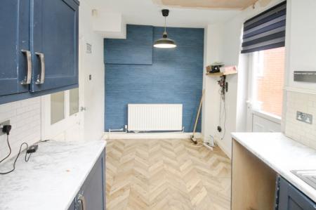 2 bedroom Semi-detached house to let in Benson Road, Wybourn, Sheffield, S2