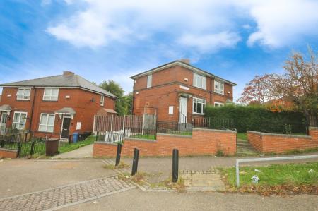 2 bedroom Semi-detached house to let in Benson Road, Wybourn, Sheffield, S2