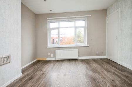 2 bedroom Semi-detached house to let in Benson Road, Wybourn, Sheffield, S2