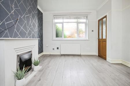 2 bedroom Semi-detached house to let in Benson Road, Wybourn, Sheffield, S2