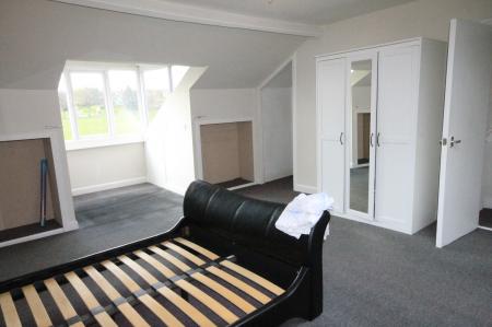 2 bedroom Flat to let in Parkside Road, Hillsborough, Sheffield, S6