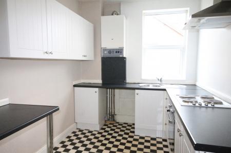 2 bedroom Flat to let in Parkside Road, Hillsborough, Sheffield, S6