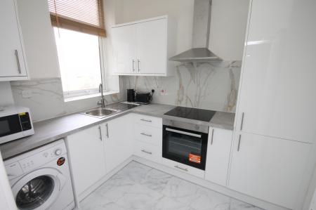 2 bedroom Flat to let in Sheldon Road, Nether Edge, Sheffield, S7