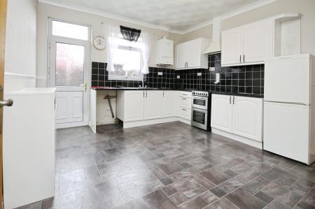 3 bedroom Terraced House to let in William Street, Rotherham, S63