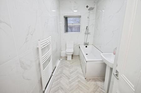 3 bedroom Terraced House to let in Abbeydale Road, Sharrow, Sheffield, S7