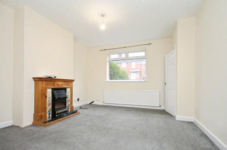 3 bedroom Town house to let in Woodcock Place, Sheffield, S2