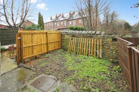 3 bedroom Terraced House to let in Coisley Road, Woodhouse, Sheffield, S13