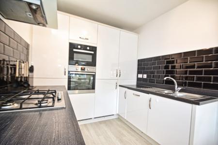 3 bedroom End of terrace house for sale in Ashtree Leasow, Leegomery, Telford, TF1