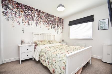 3 bedroom End of terrace house for sale in Ashtree Leasow, Leegomery, Telford, TF1