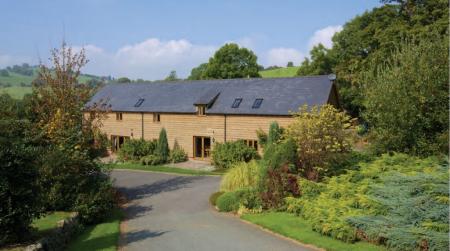 4 bedroom Semi-detached house for sale in Bettws Cedewain, Highgate, Newtown, SY16